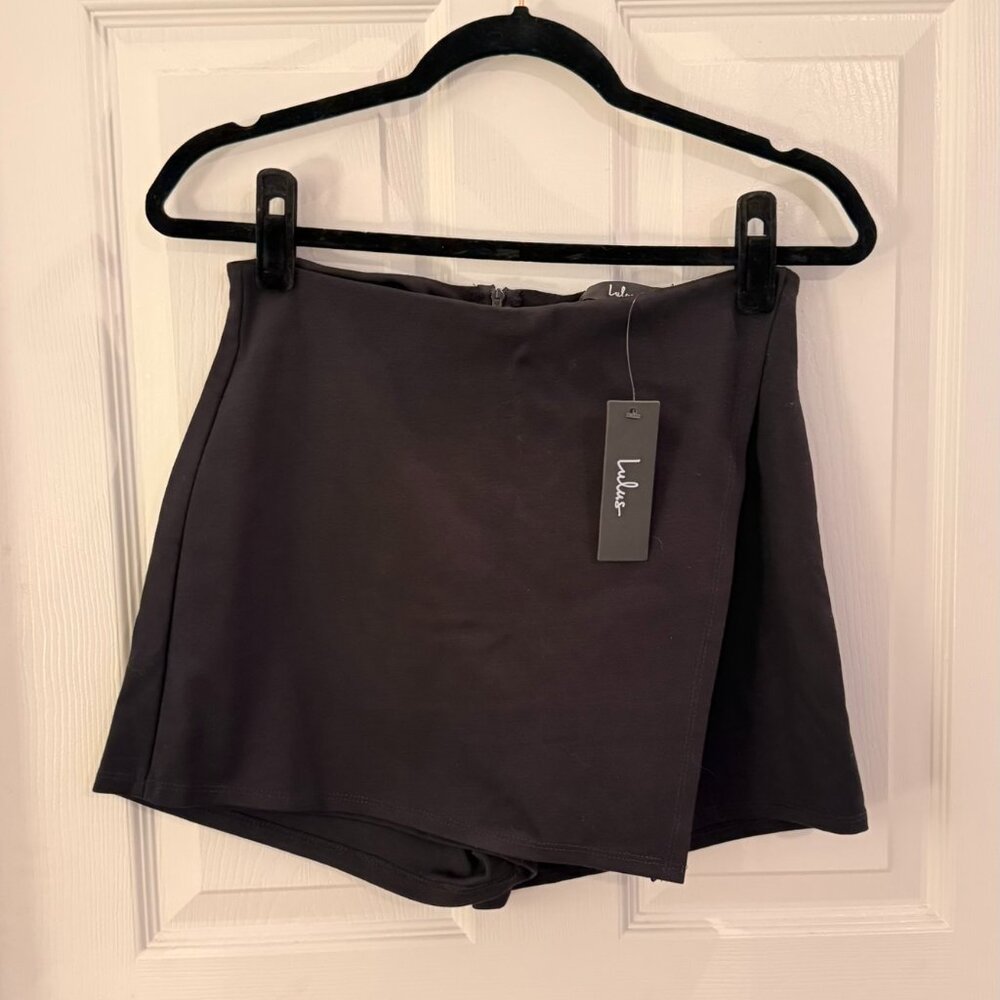 New With Tags Lulus Black Mini Skirt Skort Size Medium